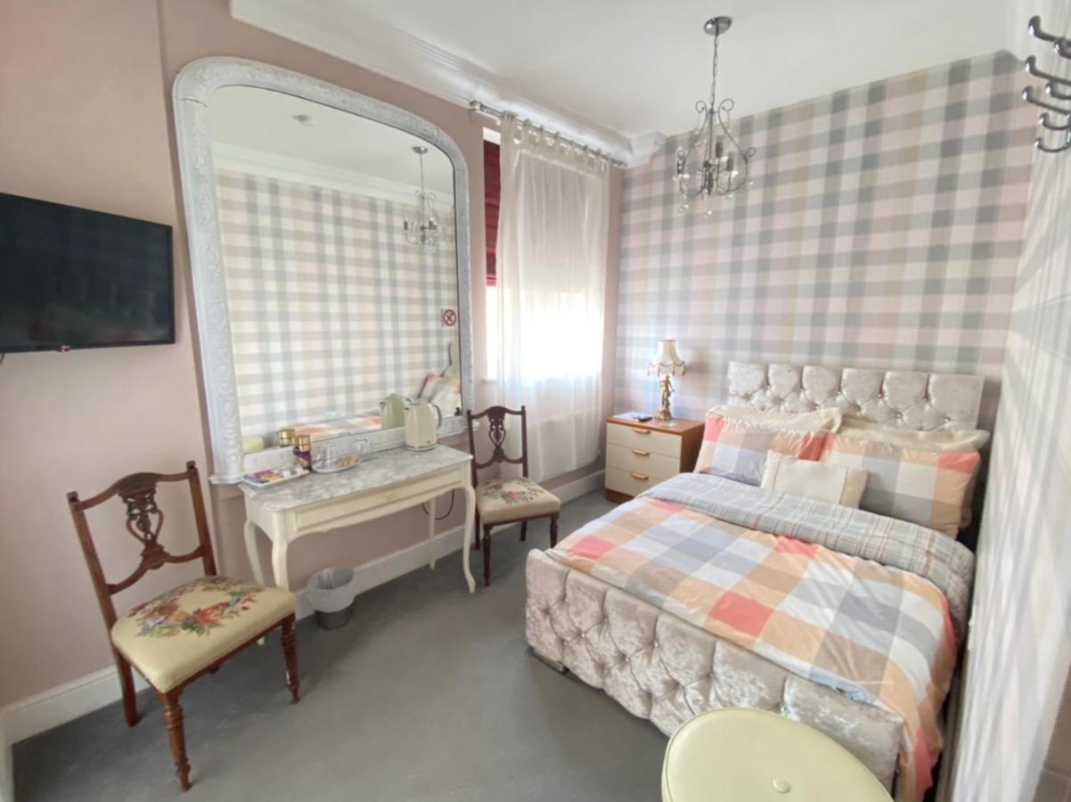Upton Country Park Guest House Нортхемптон Экстерьер фото