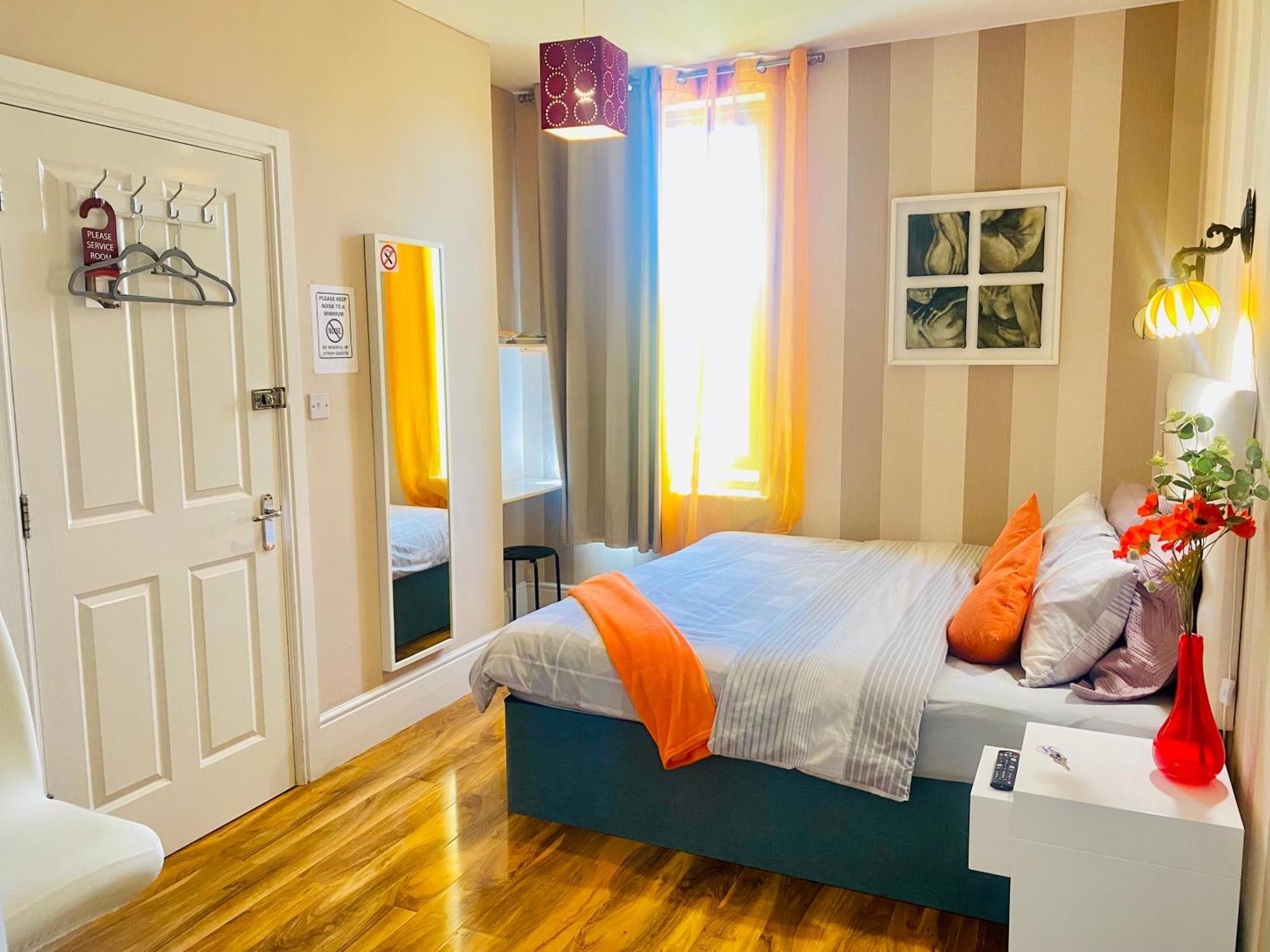 Upton Country Park Guest House Нортхемптон Экстерьер фото