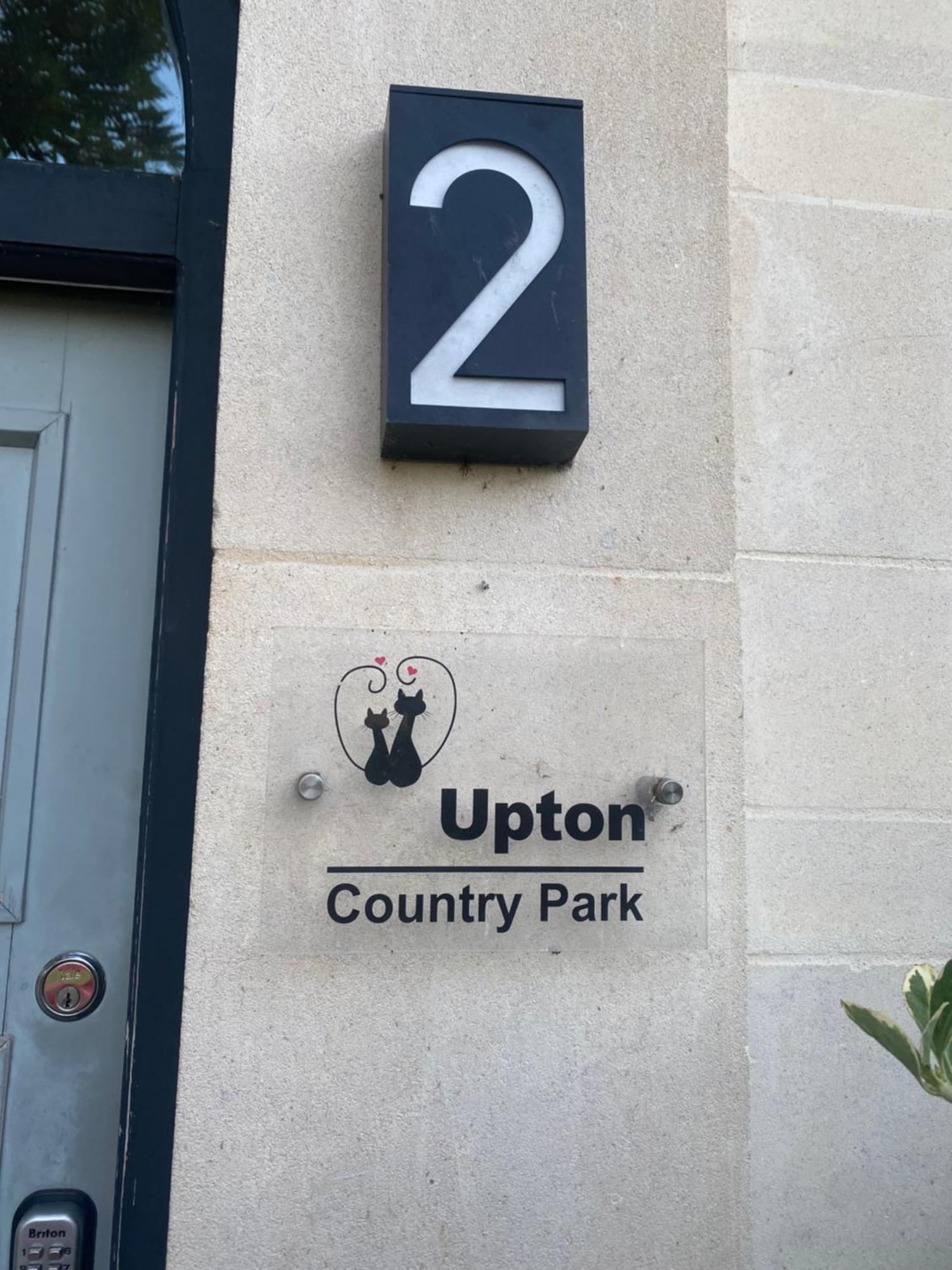 Upton Country Park Guest House Нортхемптон Экстерьер фото